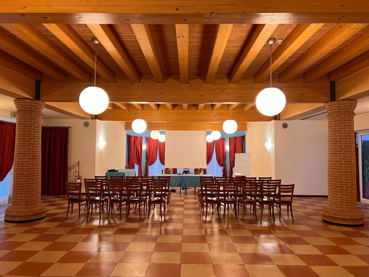 Hotel Due Torri Tempesta Noale Buitenkant foto
